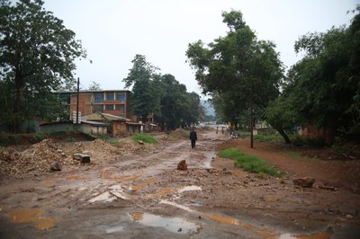 04) Vue d'une rue de Bangui, 2 avril