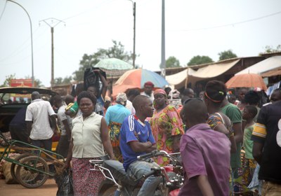 25) Scène de rue à Bangui, 7 avril