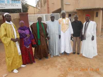 06. Poursuite des visites aux chefs religieux du Sénégal. Cette rencontre a été organisée à Fatick entre les Niassens de Kaolack et le Président de l'Église luthérienne du Sénégal.