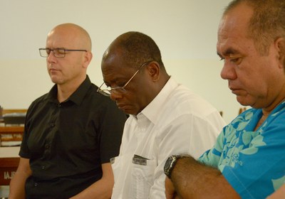 Mickaël Blanc,  Michel Lobo (EMU-CI), Stanley Tetuahiti (EPM) 