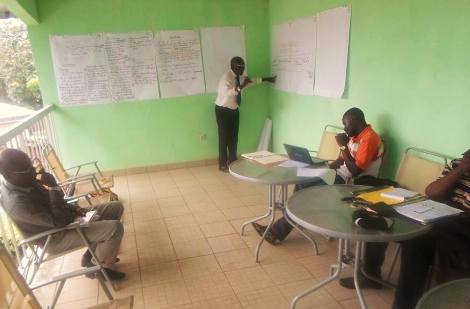 121114 jeunesse cameroun