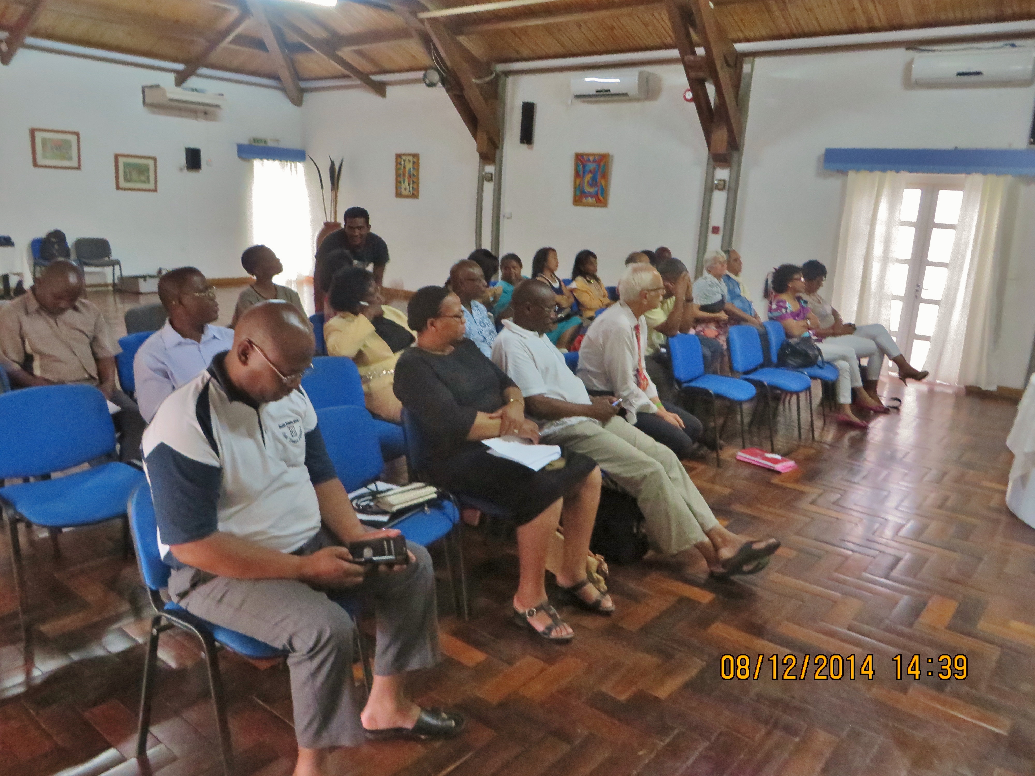 1214 eglise gouvernance vue participants ouverture