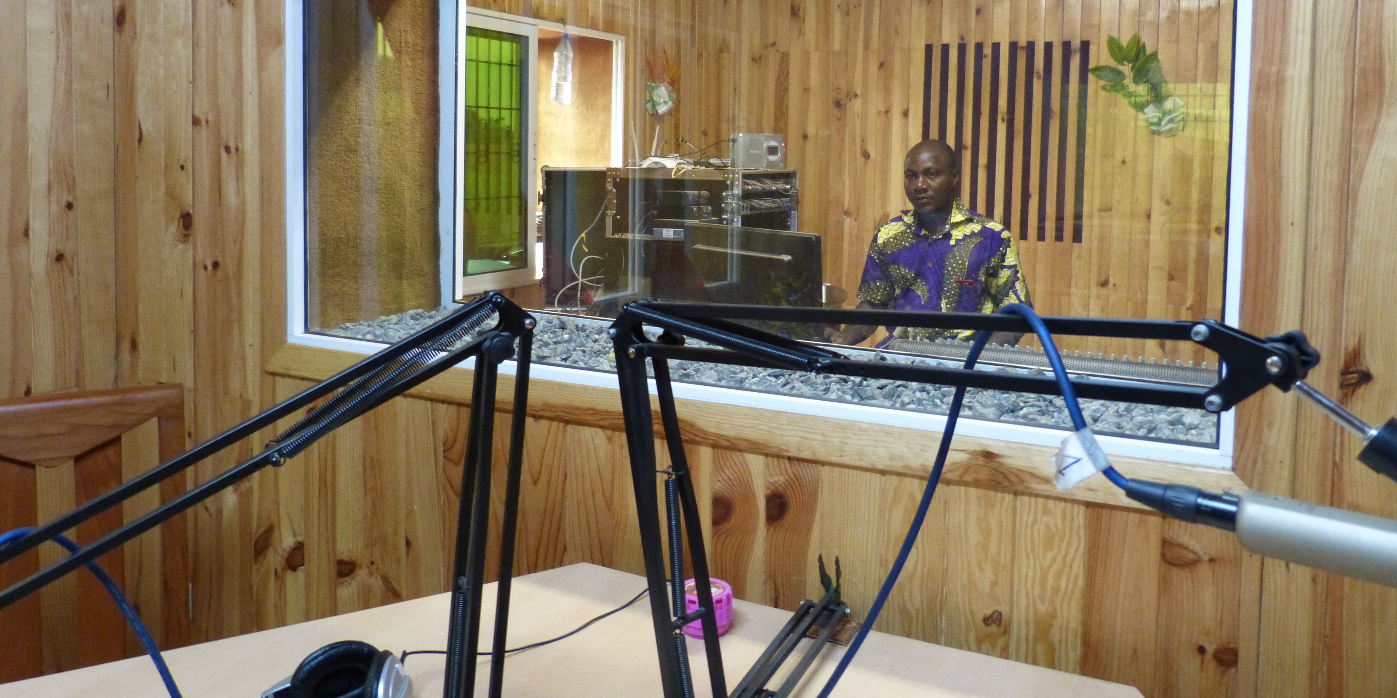 2015 hosannah fm