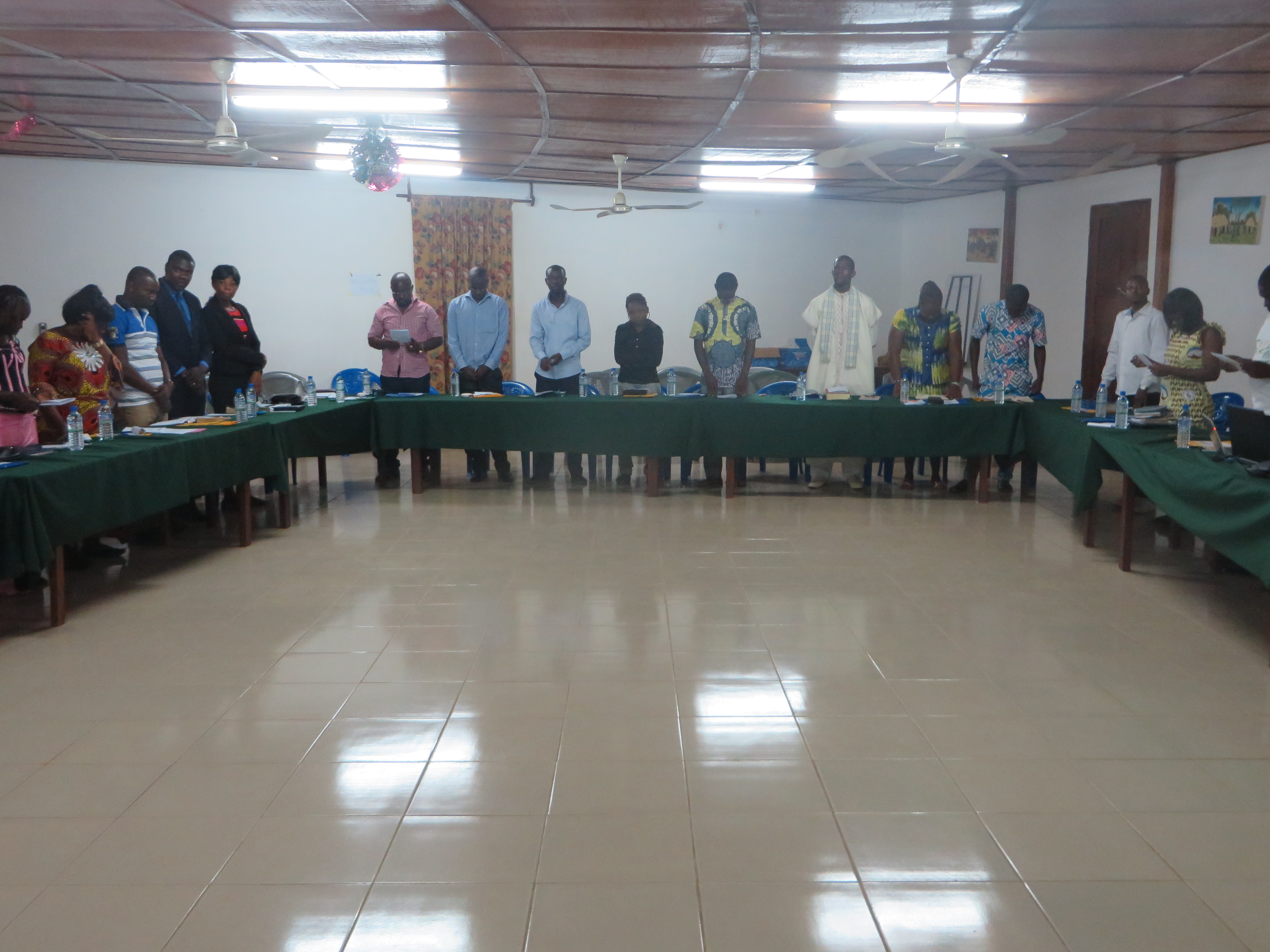 Photo de groupe, séminaire jeunesse octobre 2015